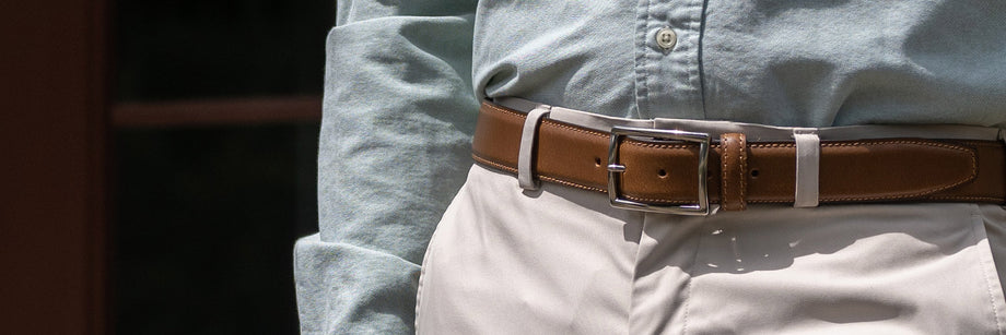 men's dress belt unique buckle minimalist square sculptural titanium 32mm The Ultimate Buckle: Seamless, Sleek, and Effortless Our belt buckle features an innovative design that completely eliminates the stitching process between the belt and the buckle Silver Square Titanium Black Leather