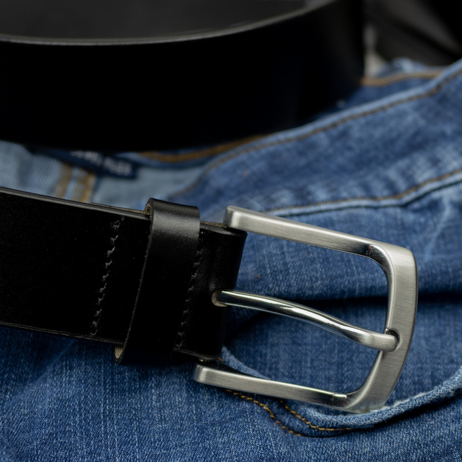 Urbanite Black Belt | Real Leather & Low Profile